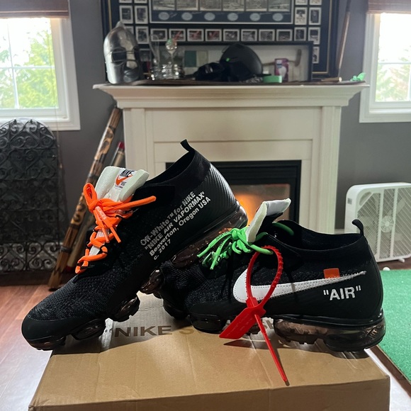Off-White x VaporMax ‘The Ten’ - Picture 6 of 6